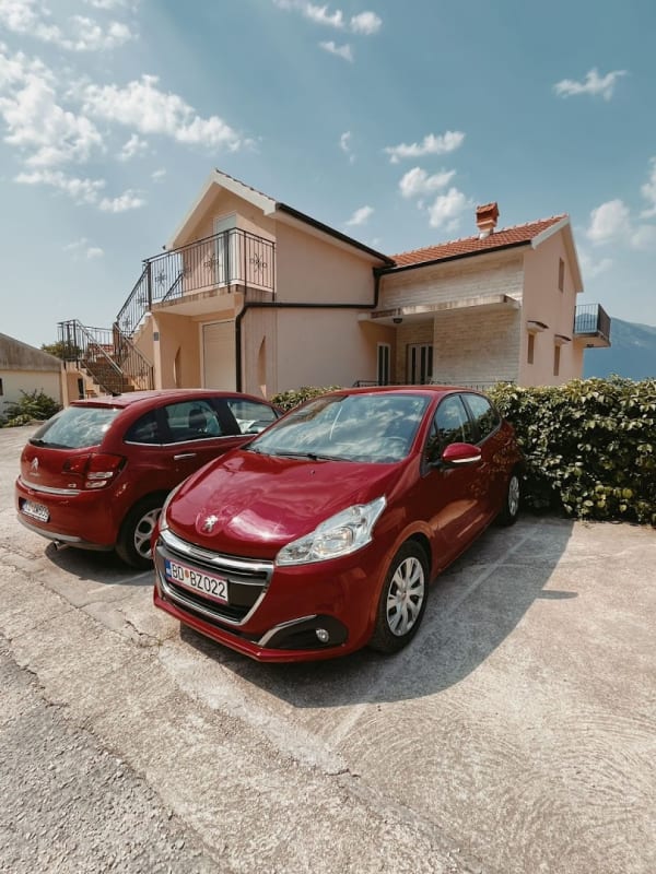 JOKER Rent A Car photo 3