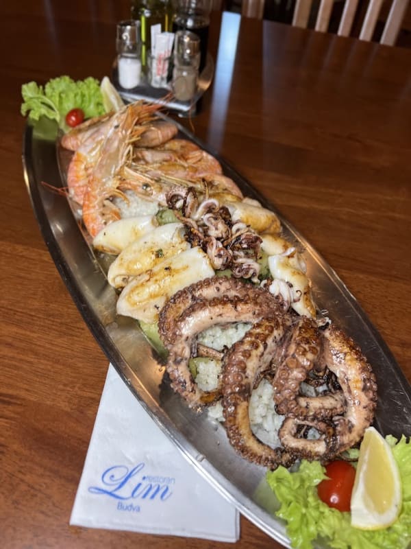 Lim Restaurant photo 4