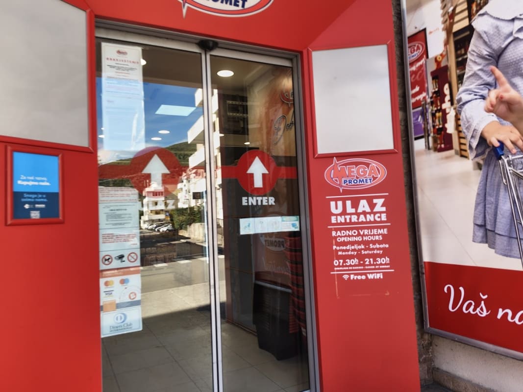 Megamarket br.4 Mainski put photo 5