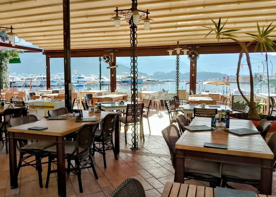 Old Fisherman's Pub photo 5