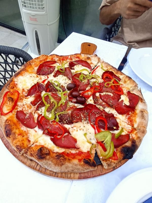 PIAZZA Bar and Food photo 3