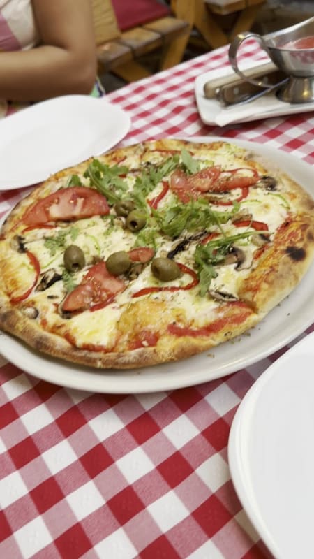 Pizzeria Lav photo 2