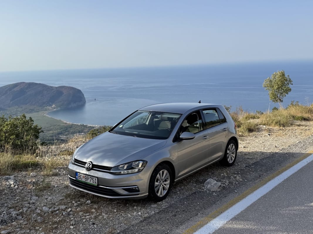 Rent a car Caerus photo 4