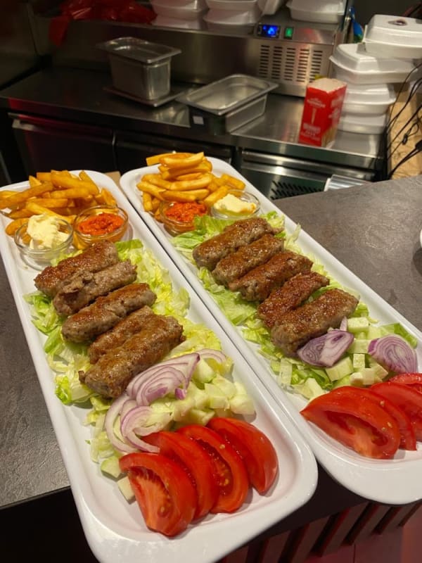 Sailor's Pub & Grill Bar photo 5