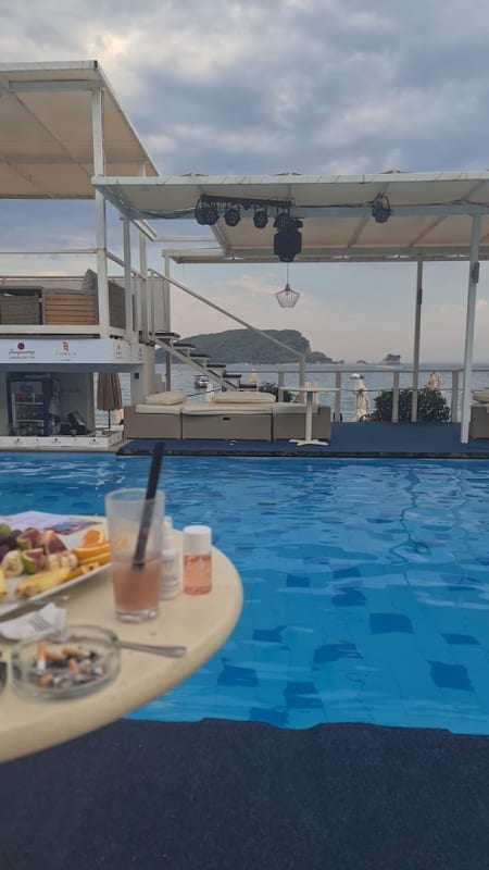 Torch Beach Club photo 2