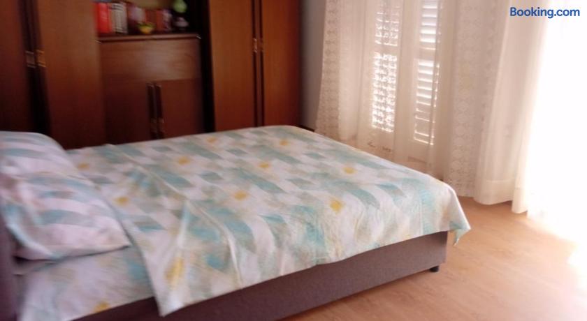 Apartman Kanli Kula photo 2