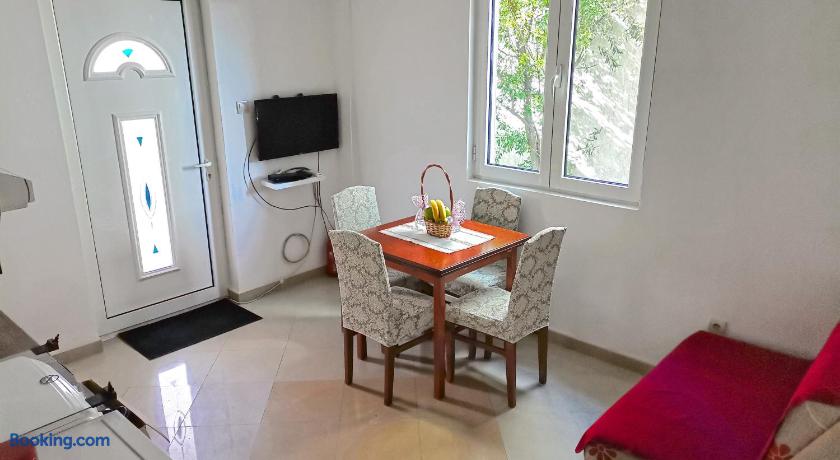 Apartmani Kenova 1 photo 2