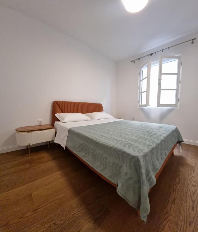 Old Town Apartments photo 5