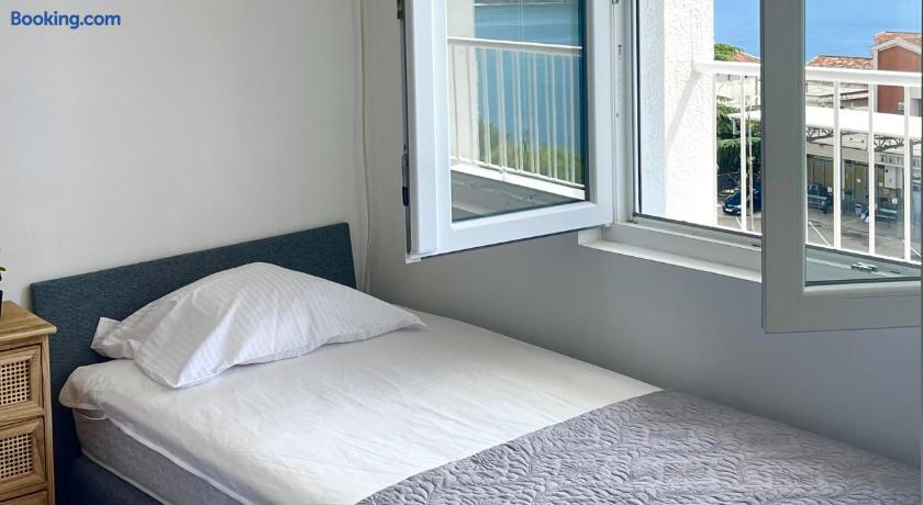 XENIA Seaview Apartment photo 2