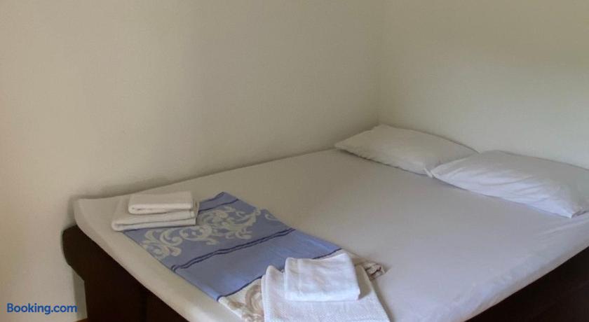 Zara Apartman photo 3