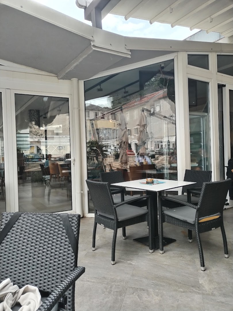 Caffe Pizzeria Boka photo 3