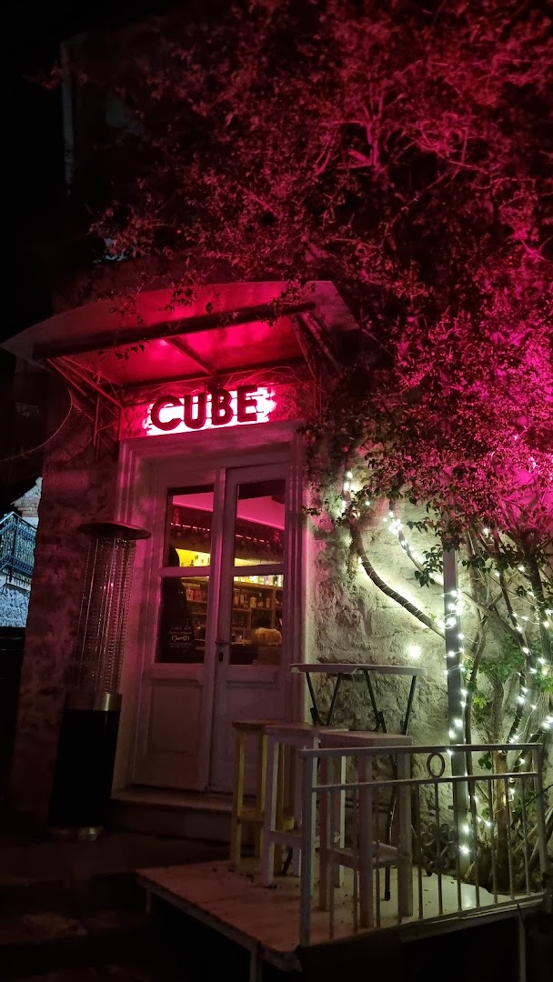 Cocktail bar Cube photo 1