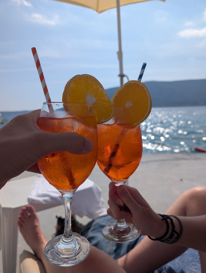 Golden Bay Beach Bar photo 3