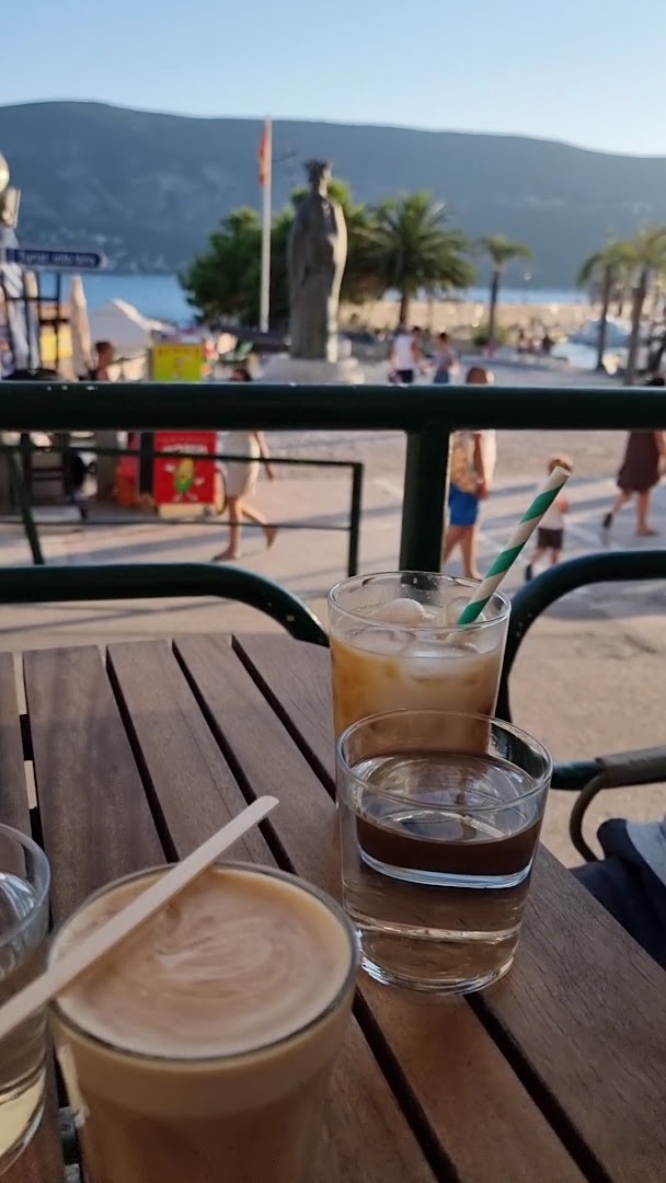 Kafeterija Herceg Novi photo 2