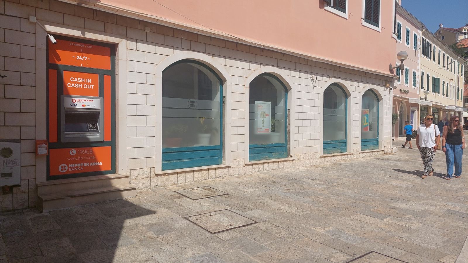 Bankomat Hipotekarne Banke - Herceg Novi filijala photo 5