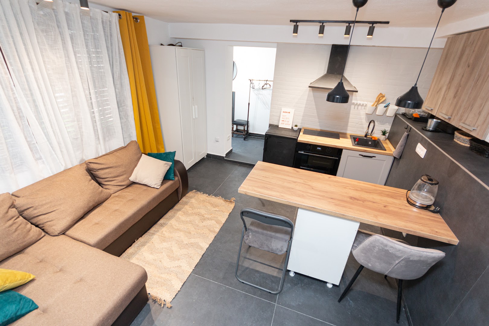 Intermedio Nekretnine photo 2