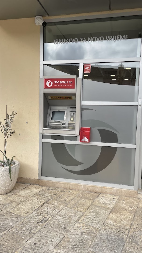Prva banka ATM photo 2