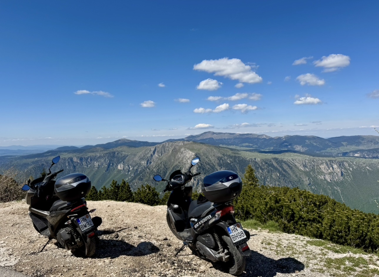 Rent a scooter Herceg Novi photo 3