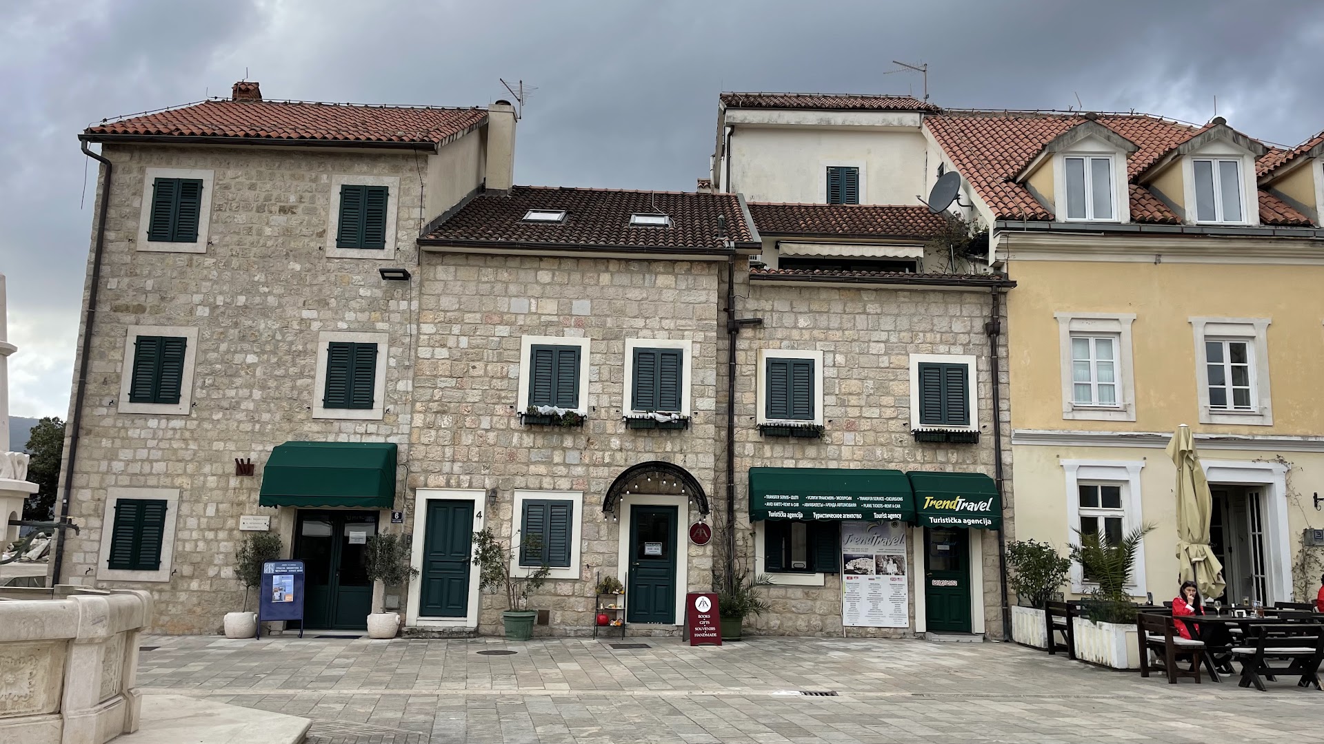 Trend travel photo 2