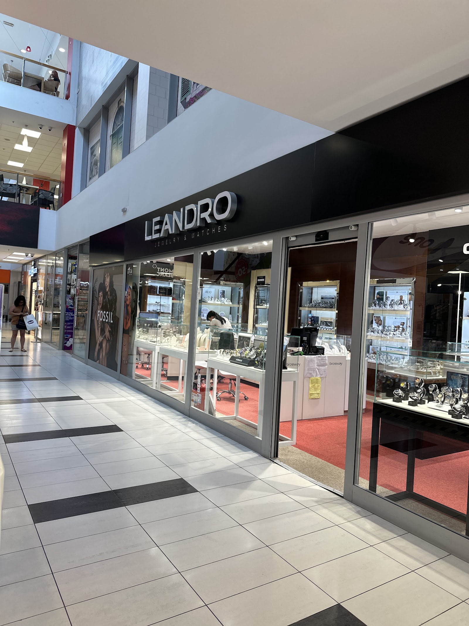 Leandro Jewelry and Watches photo 6