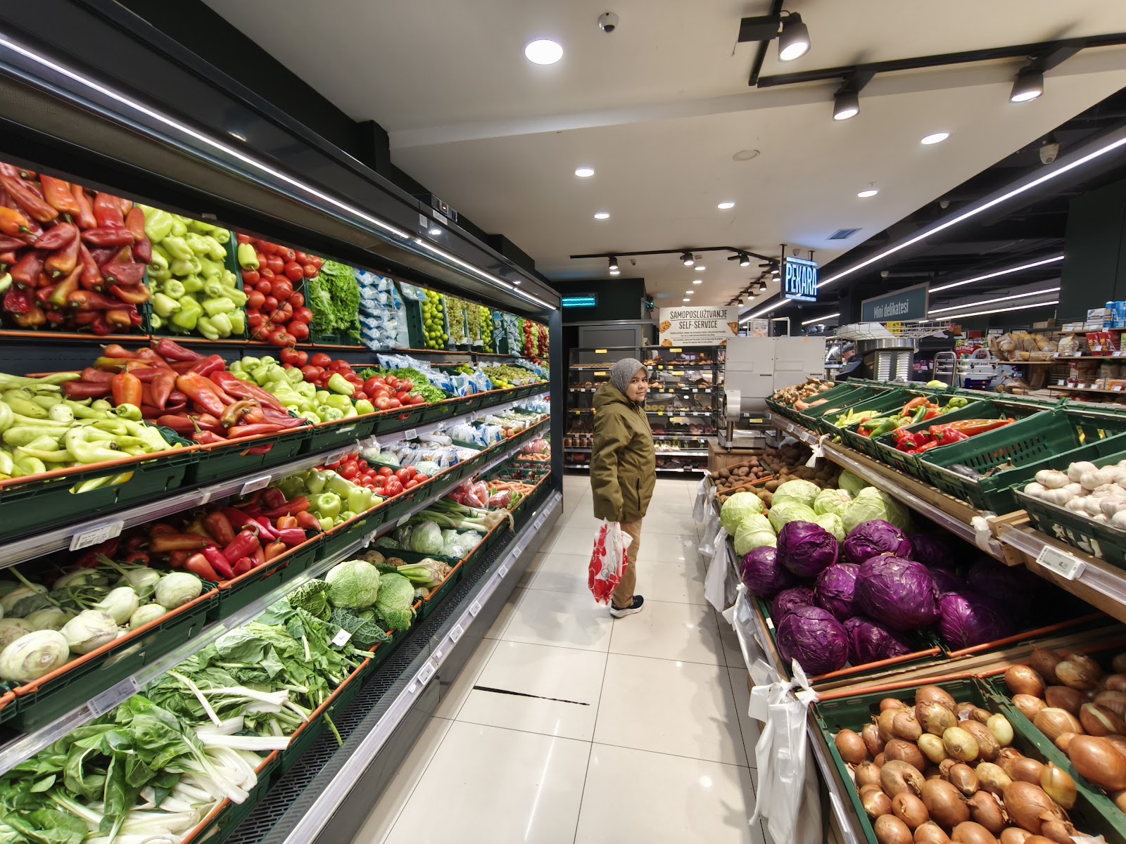 Aroma Grocery Market photo 4