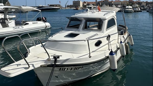 Betina Boat Tours