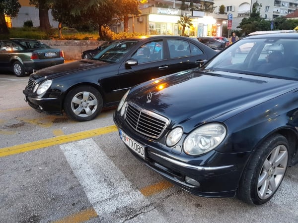 As Taxi