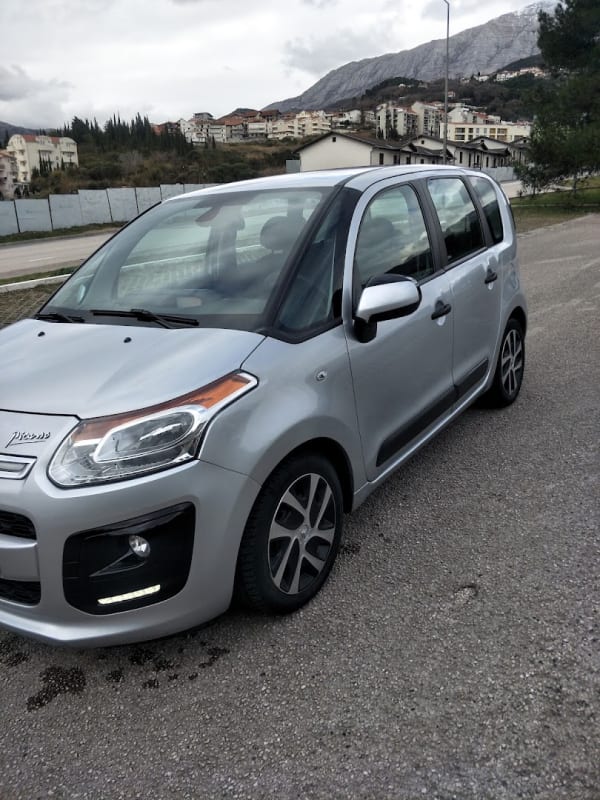 Gearcar Rent a Car.