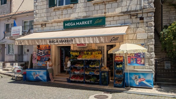 Mega Market