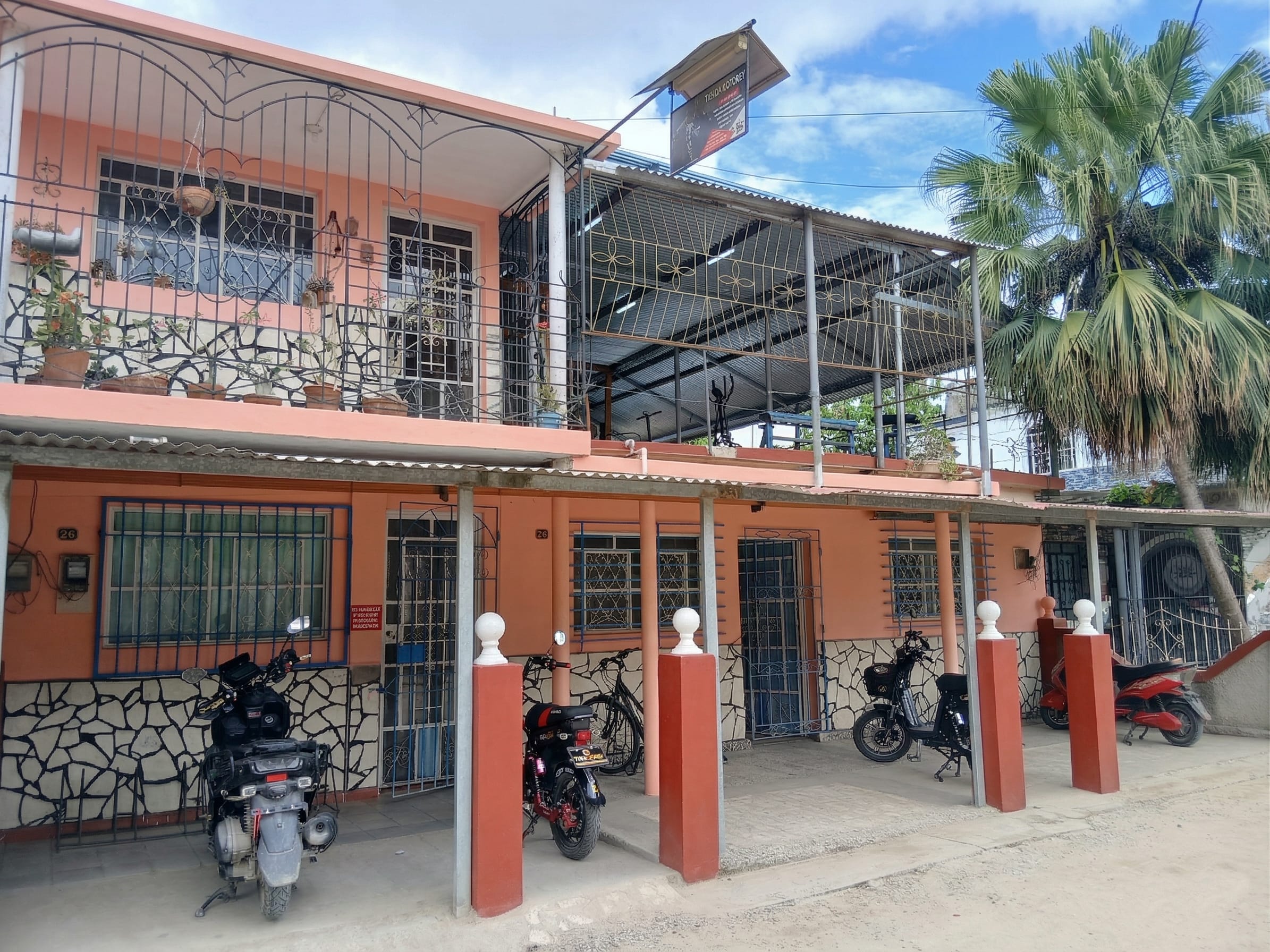 Parqueo para Ciclos y Motos