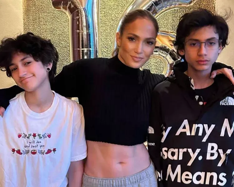 jennifer lopez with her two sons