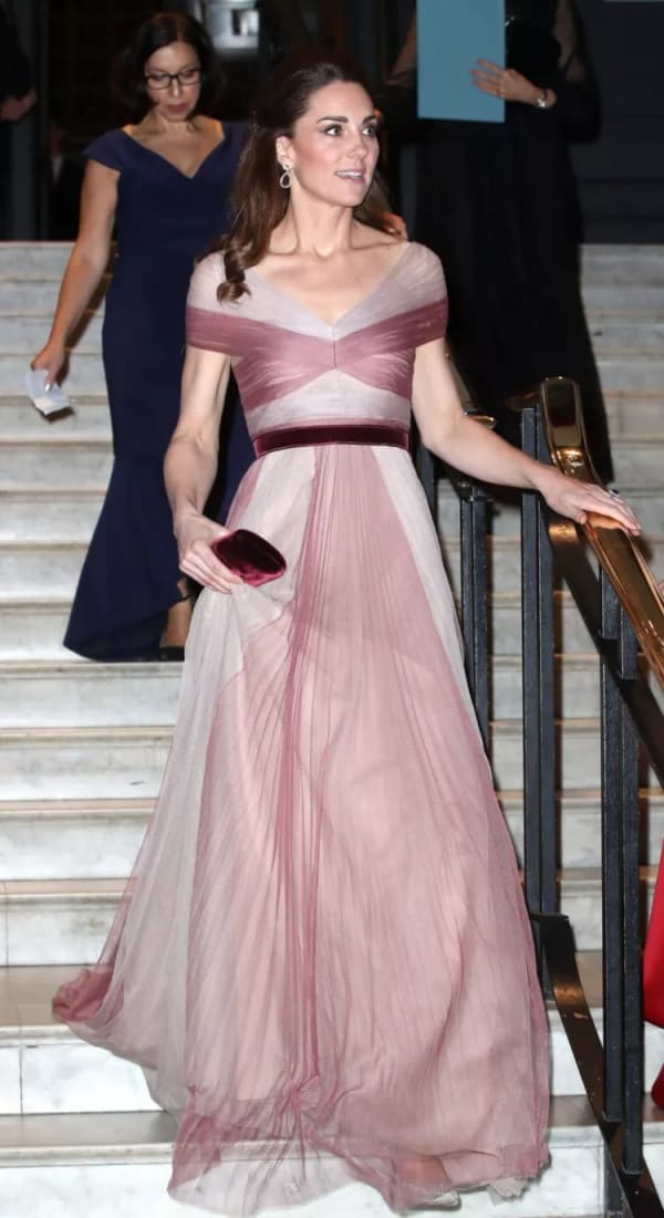 The 2019 gala dinner supporting Mentally Healthy Schools at the V&A saw her in a multi-toned pink Gucci tulle gown, its off-shoulder bodice finished with a deep maroon velvet belt. | Photo: Getty Images
