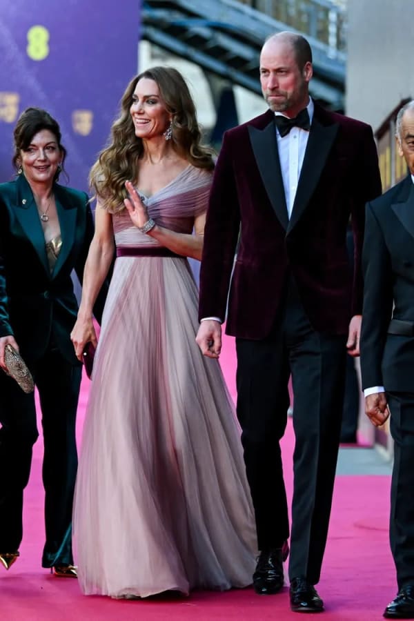 Back on the BAFTA red carpet at London's Royal Festival Hall on 22 February 2026 — her first appearance at the ceremony since 2023 — she rewore her 2019 multi-toned pink and mauve Gucci tulle gown. | Photo: Getty Images