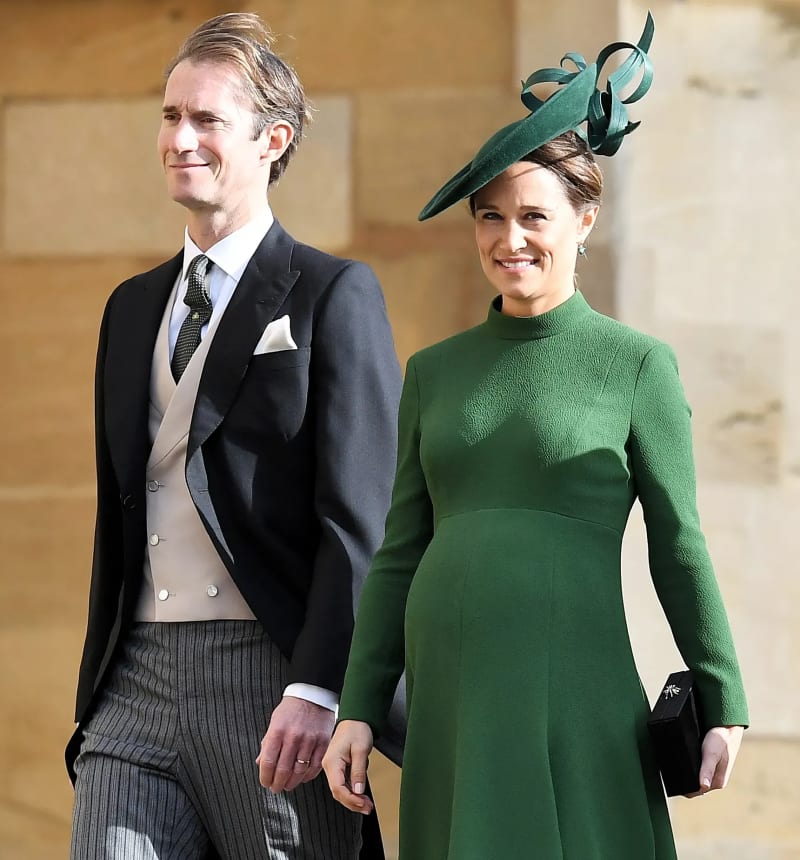 Pippa Middleton and James Matthews arriving hand in hand at a formal royal event