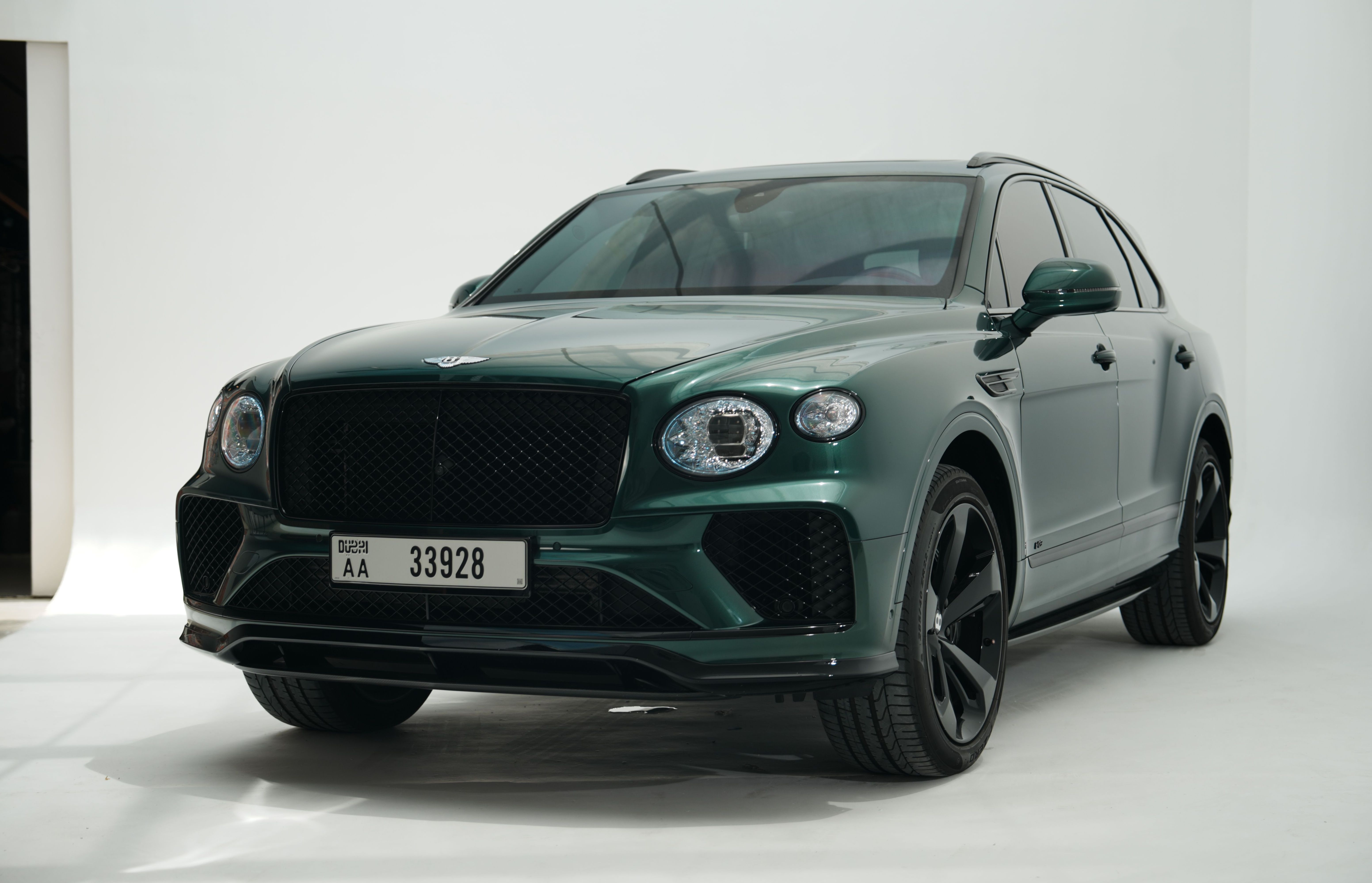 Bentley Bentayaga 2023 Green
