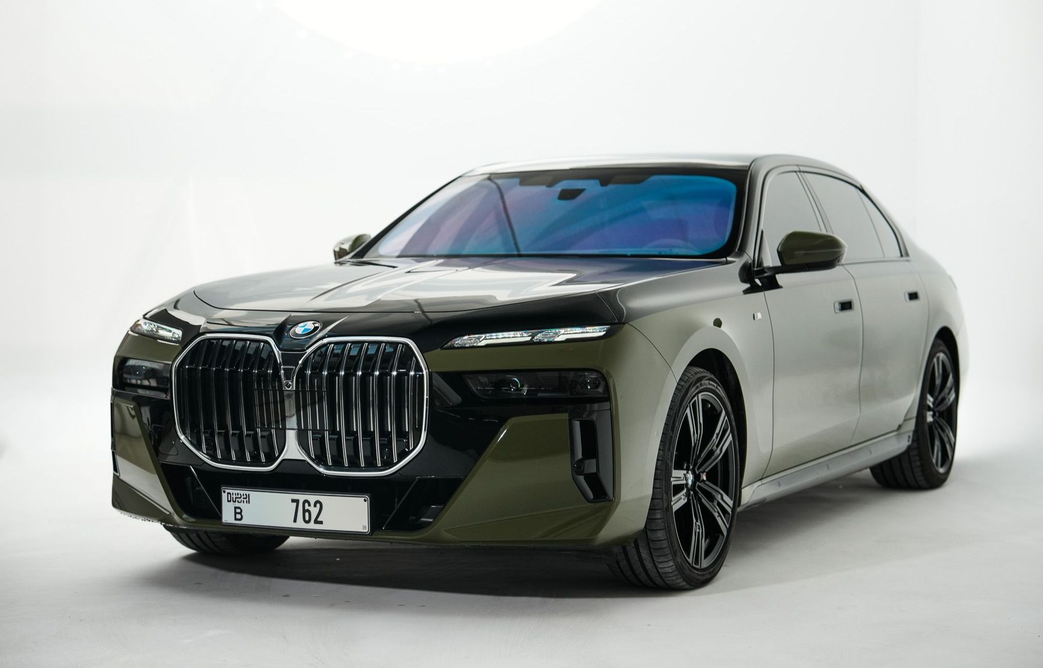 BMW 760i 2024