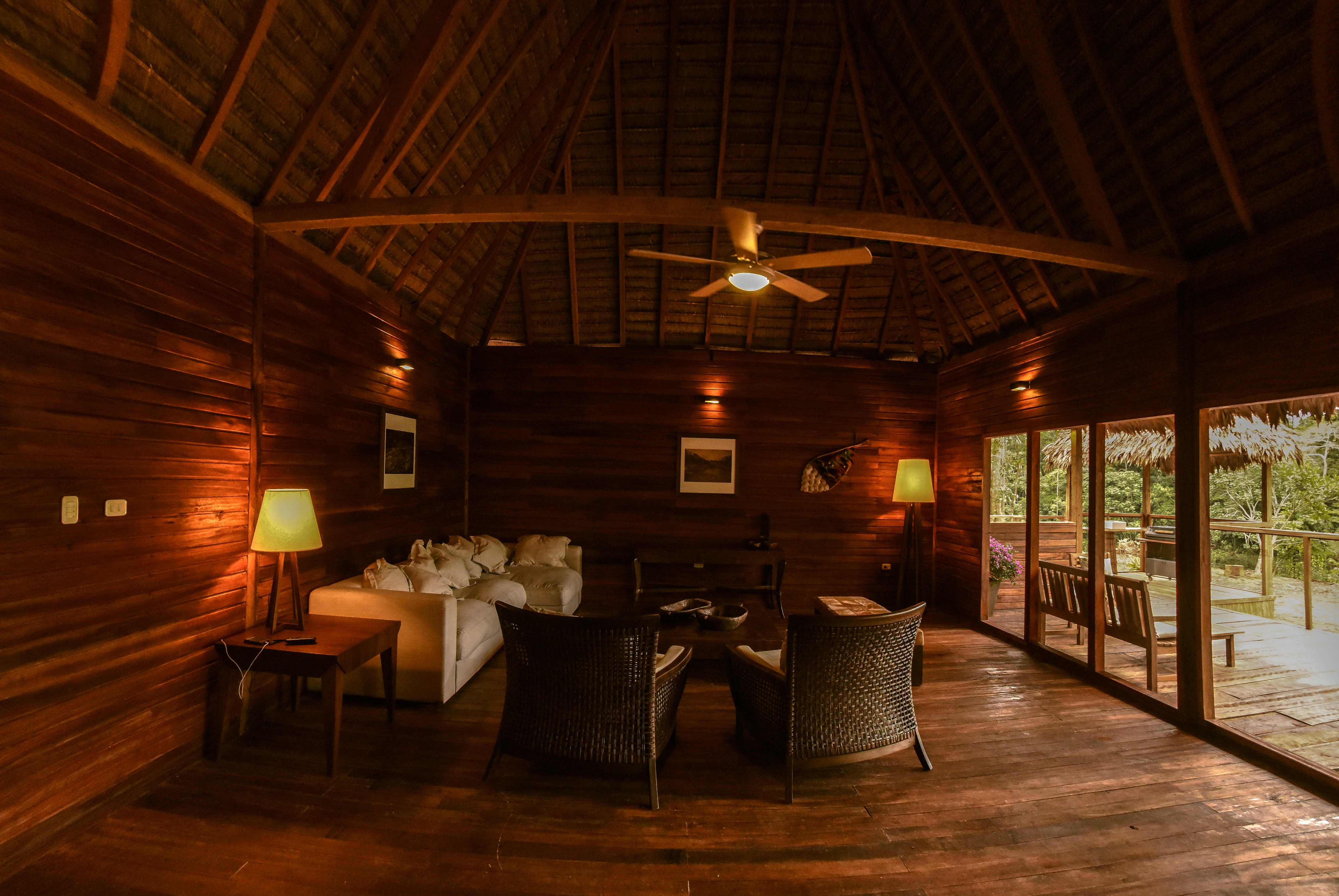 Pluma lodge