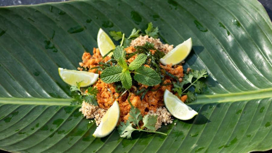 Larb Gai salade poulet haché Thaïlande