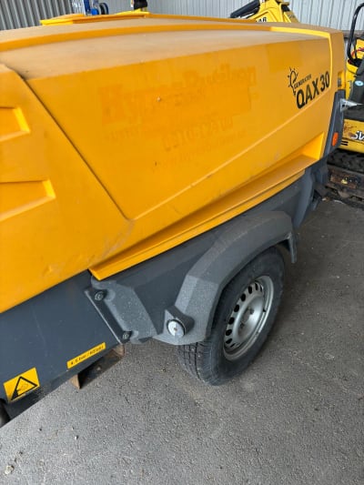 Generador QAX30