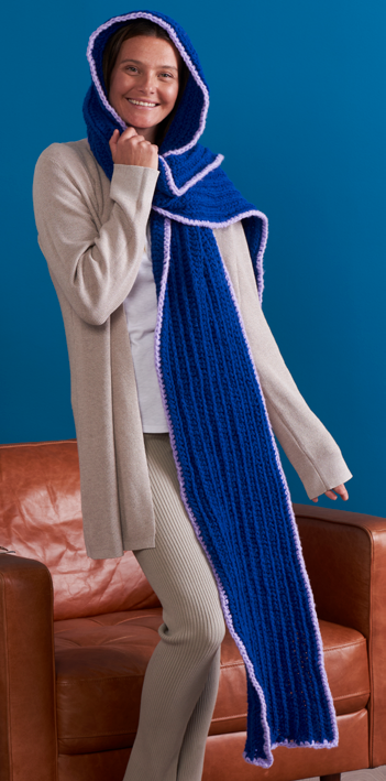 Close-up of the hooded scarf texture