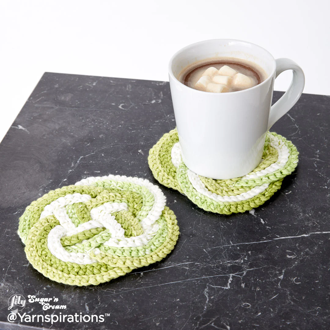 Patron Gratuit de Tapis Nœud en Cordon au Crochet pour Décoration d'Intérieur