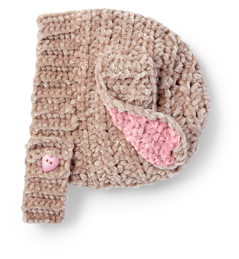 Baby wearing the crochet bear hat