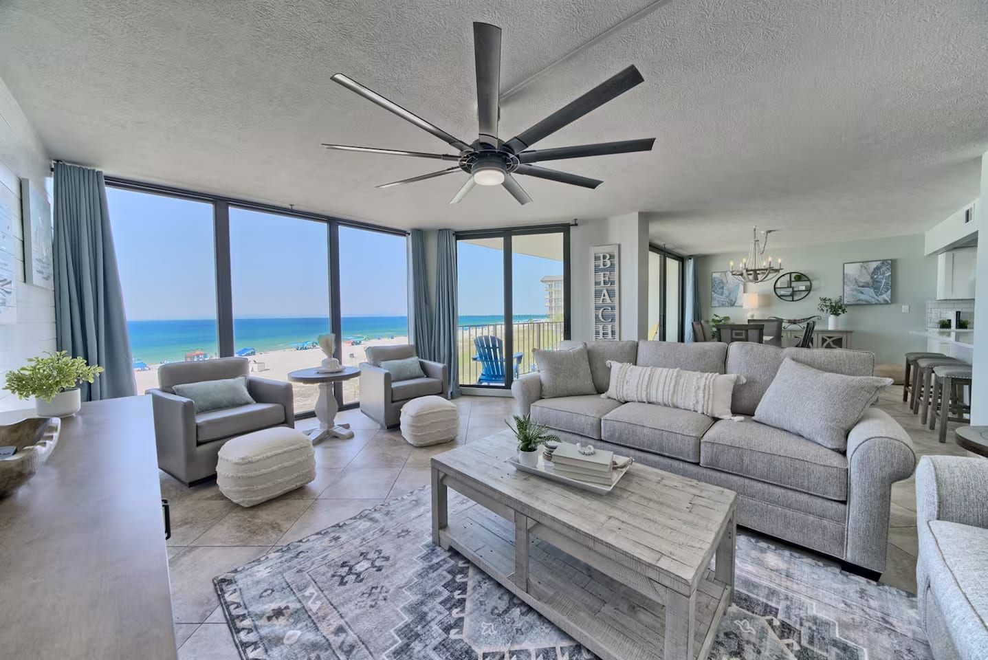 Roger's Hot Home photo