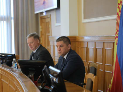 Обсуждение новых задач на планерке в Чебоксарах