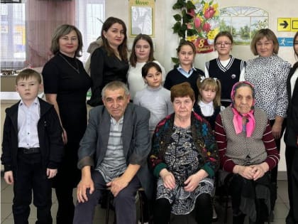 В Шемуршинском центре социального обслуживания населения в отделении помощи и семье и детям прошла игровая эстафета