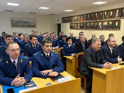 В Чебоксарах состоялось представление нового прокурора столицы