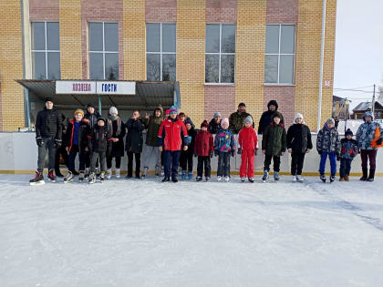 В д.Торханы прошли соревнования по конькобежному спорту