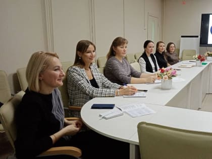 Участники муниципального проекта «Школа будущего руководителя» осваивают азы финансовой грамотности