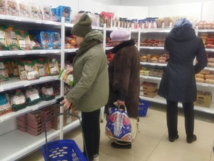 В Чебоксарских магазинах снизились цены на сахар-песок, муку пшеничную и мясо кур