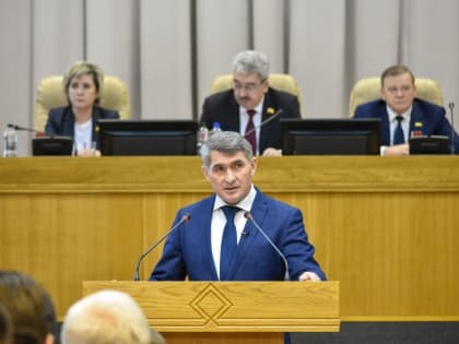 Олег Николаев выступил с Отчетом о деятельности Кабинета Министров Чувашии за 2022 год